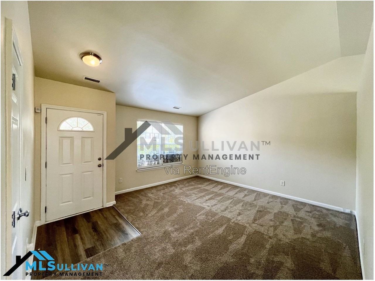 5403 Danube Ln - Photo 5 of 31