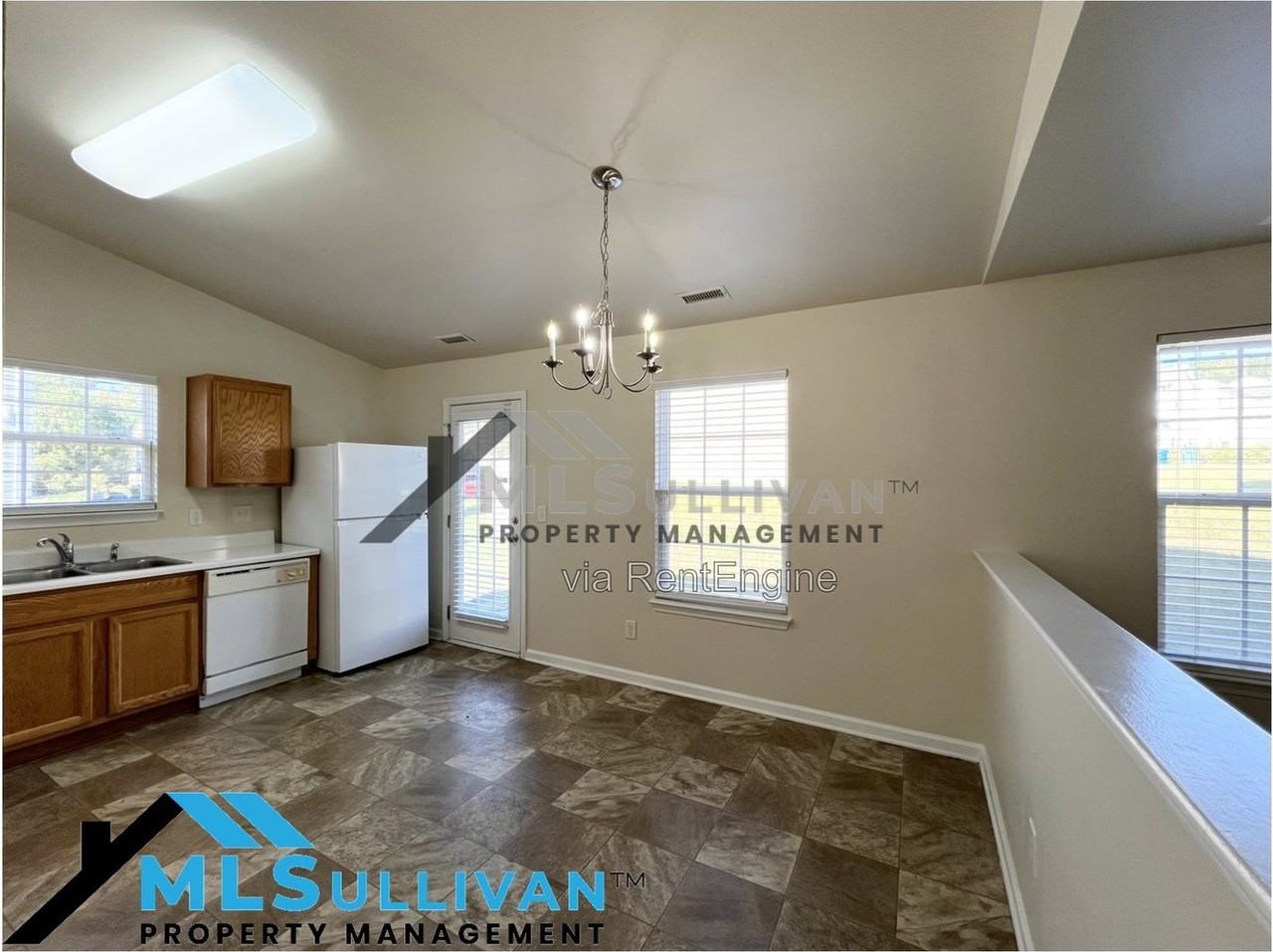5403 Danube Ln - Photo 6 of 31