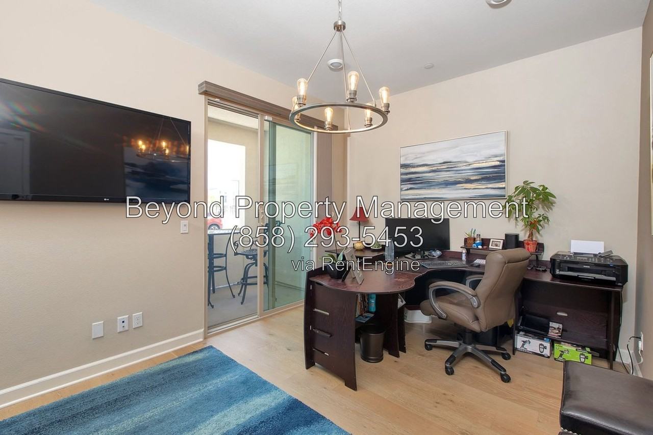 1810 Ascella Dr #3 - Photo 3 of 21