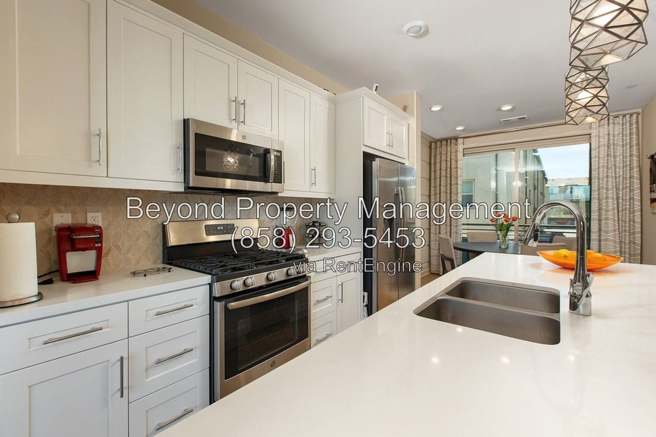 1810 Ascella Dr #3 - Photo 7 of 21
