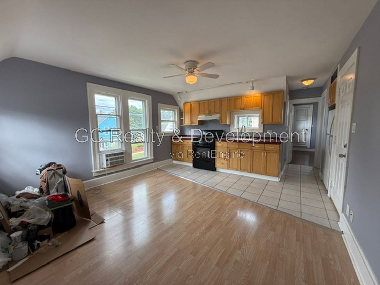 253 S Channing St #2N - Photo 3 of 7