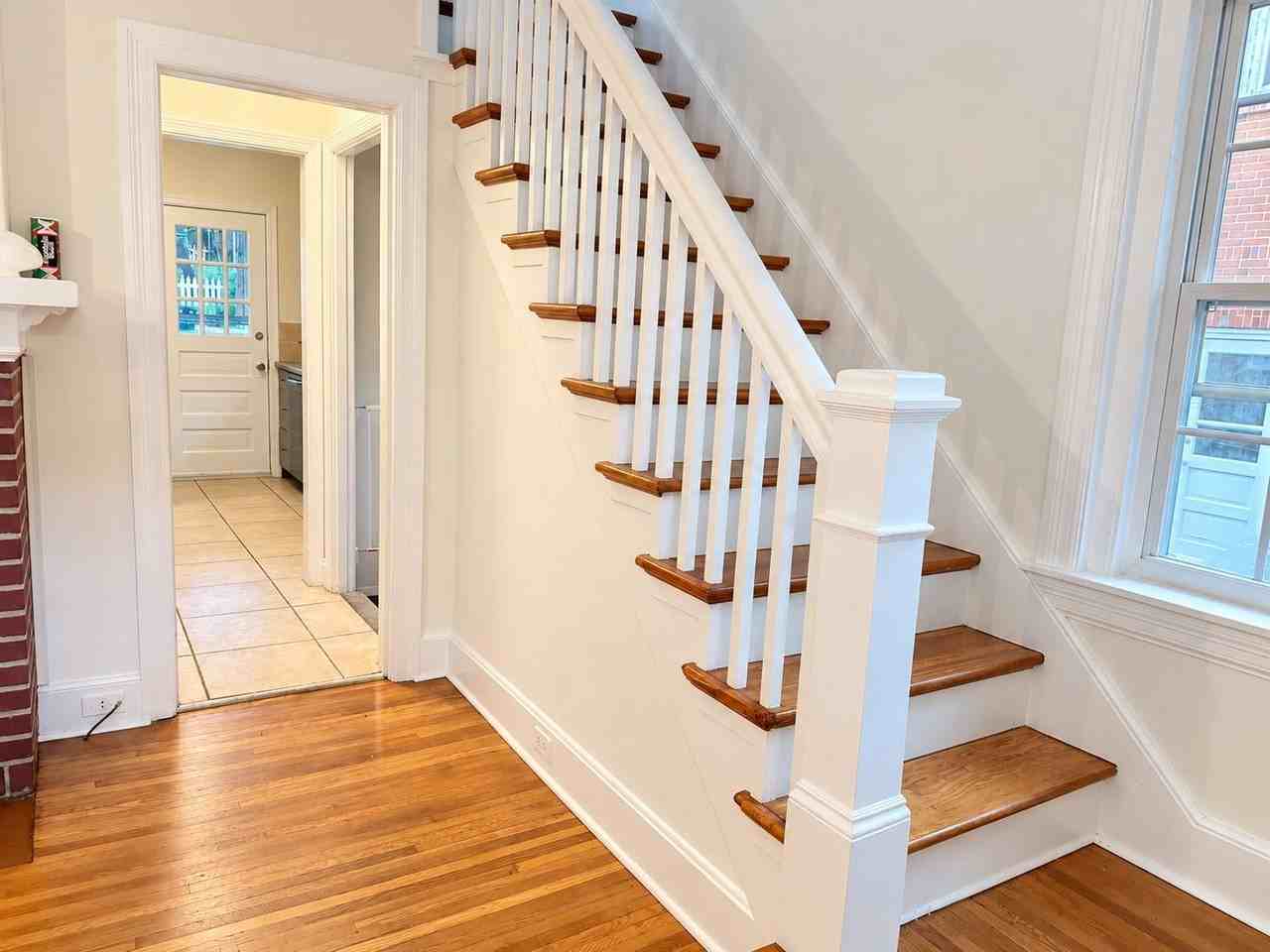 1517 Garfield Ave - Photo 4 of 29