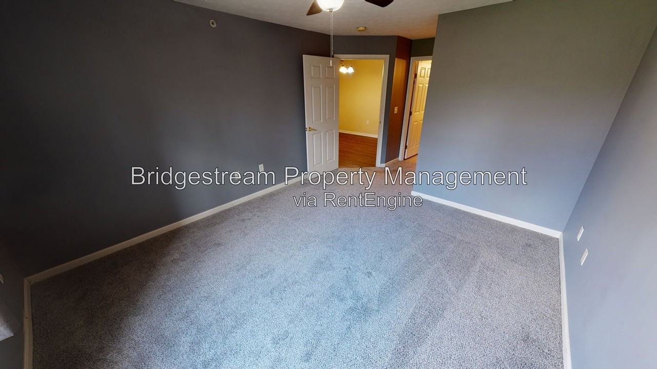 3049 Westminster Dr #102 - Photo 5 of 9