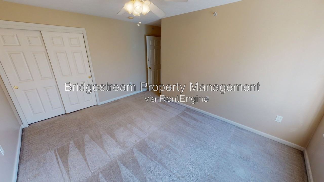 3049 Westminster Dr #102 - Photo 6 of 9