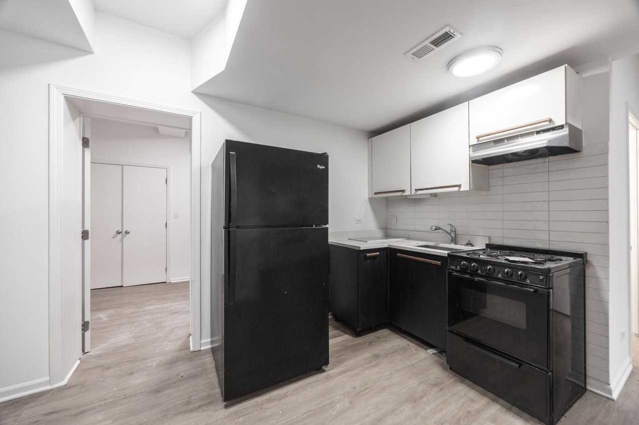 5054 N Winthrop Ave #101 - Photo 2 of 13