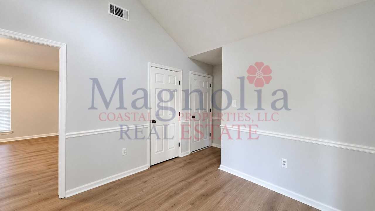 124 Dearborn Dr - Photo 6 of 28
