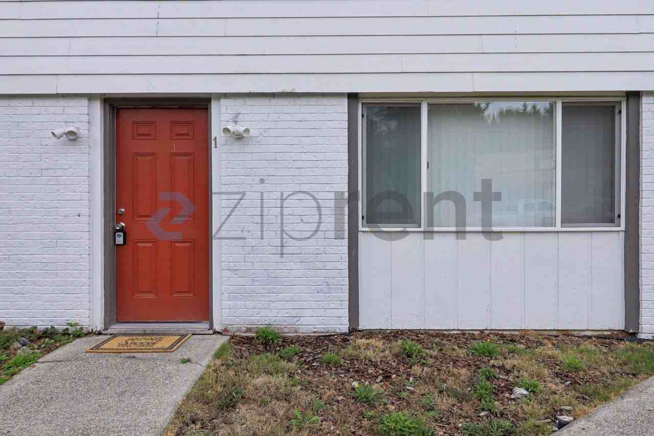 16 147th Ave Se #1 - Photo 2 of 22
