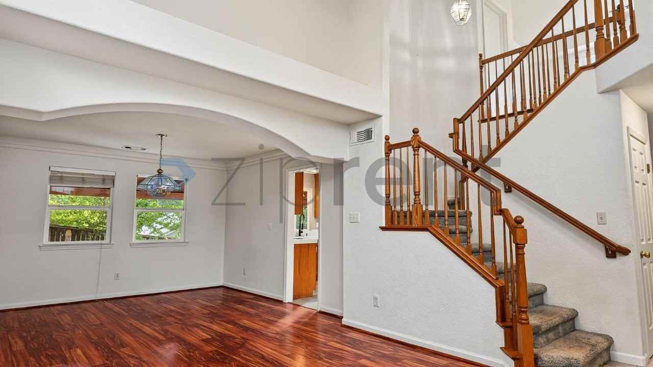 223 Canyon Creek Cir - Photo 7 of 50
