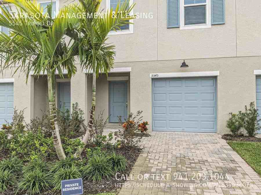 5545 Tripoli Dr - Photo 2 of 42