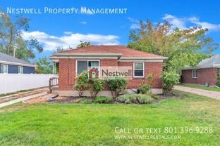 951 W Signora Dr - Photo 1 of 1