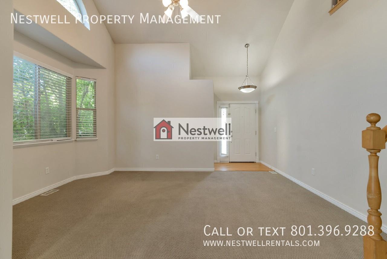 1364 E Old Maple Ct - Photo 6 of 28