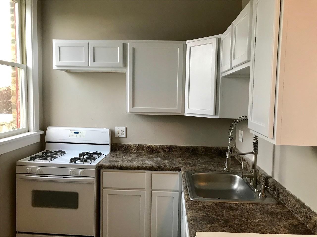 269 Douglas Ave #6 - Photo 2 of 21