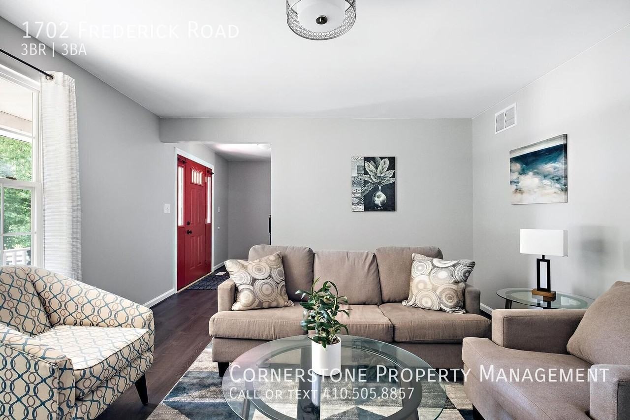 1702 Frederick Rd - Photo 5 of 36