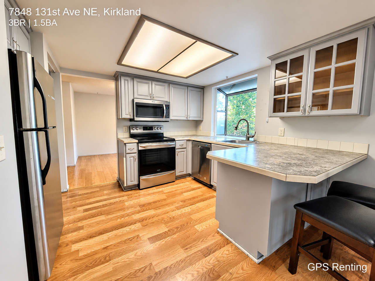 7848 131st Ave Ne - Photo 4 of 14