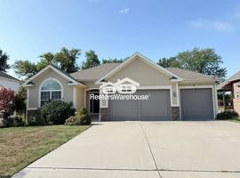 featured image of 1211 Nw 94th St