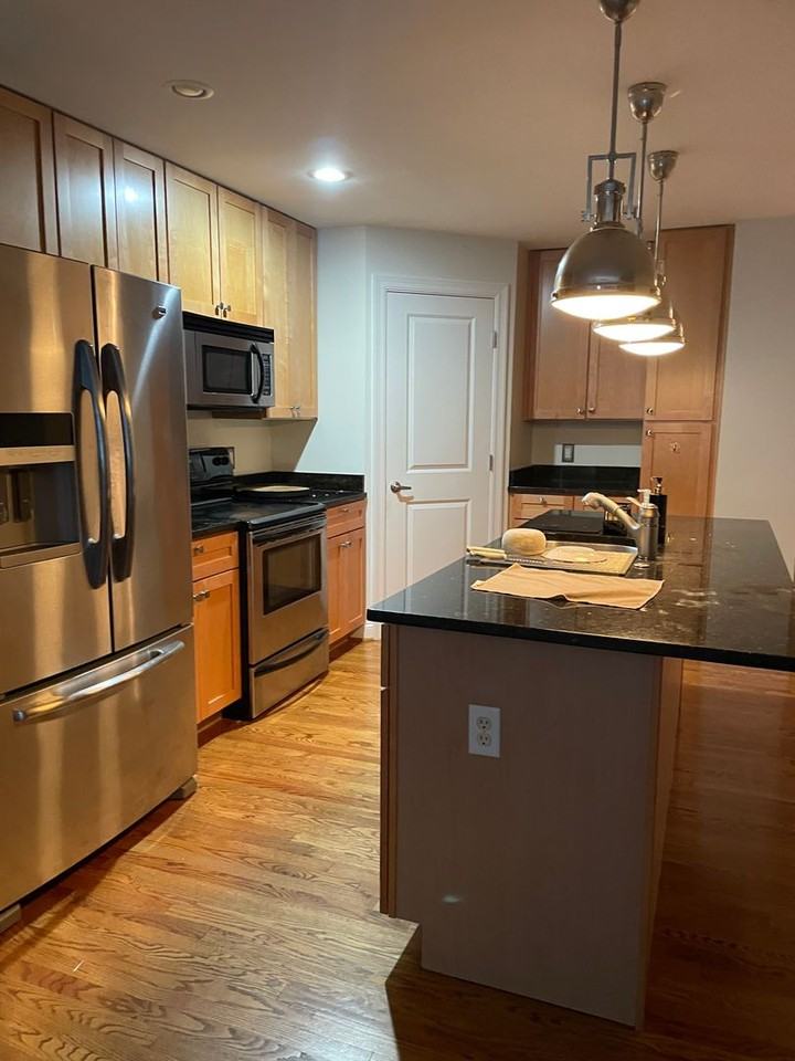 4122 Olive St - Photo 5 of 24