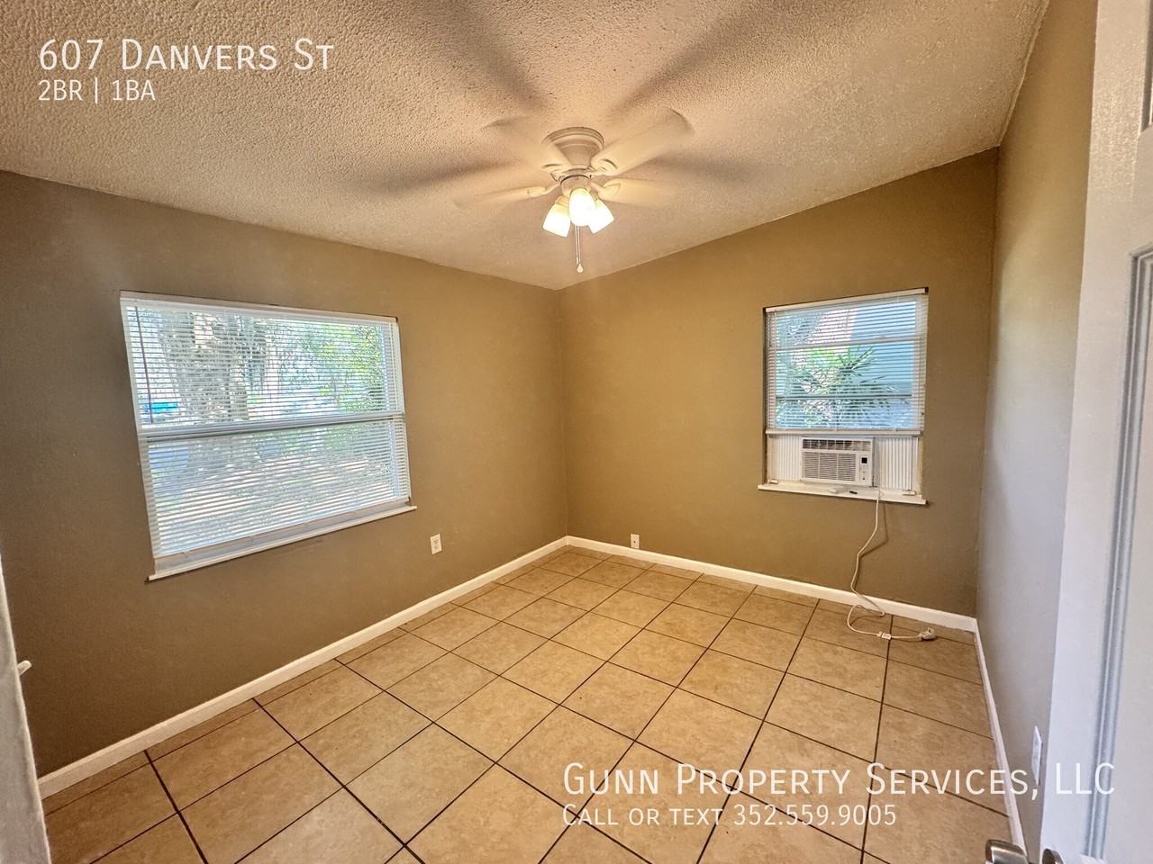 607 Danvers St - Photo 7 of 17