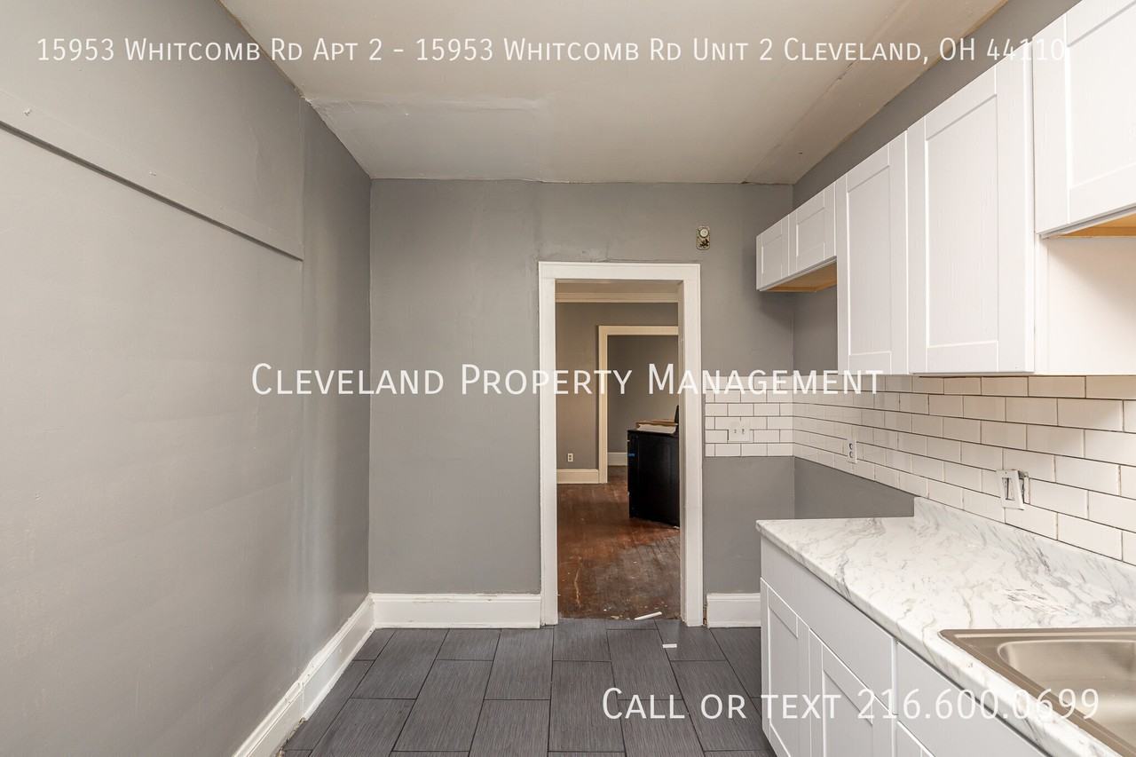 15953 Whitcomb Rd Apt 2 - Photo 7 of 9