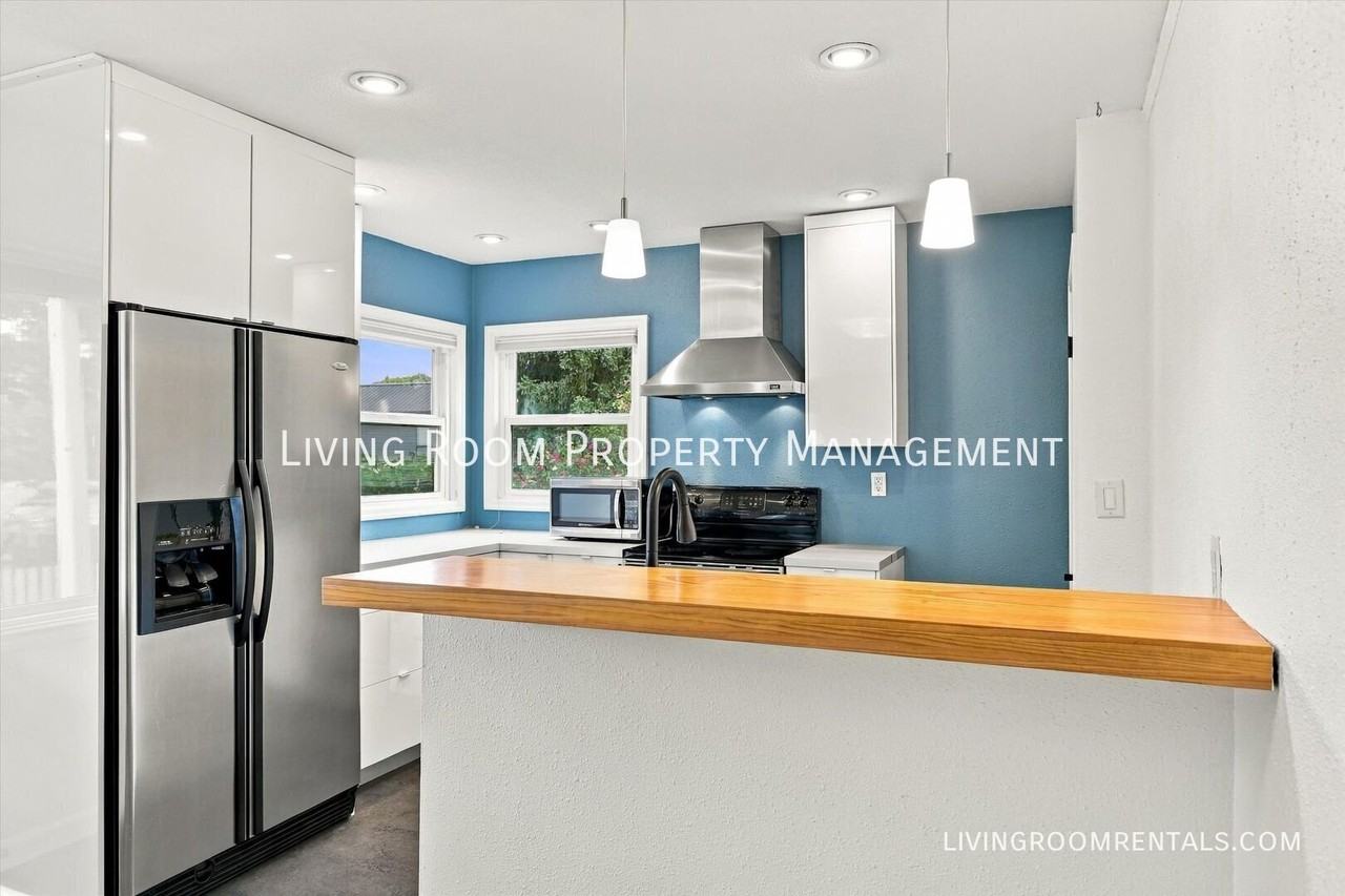 4424 Ne 40th Ave - Photo 5 of 15