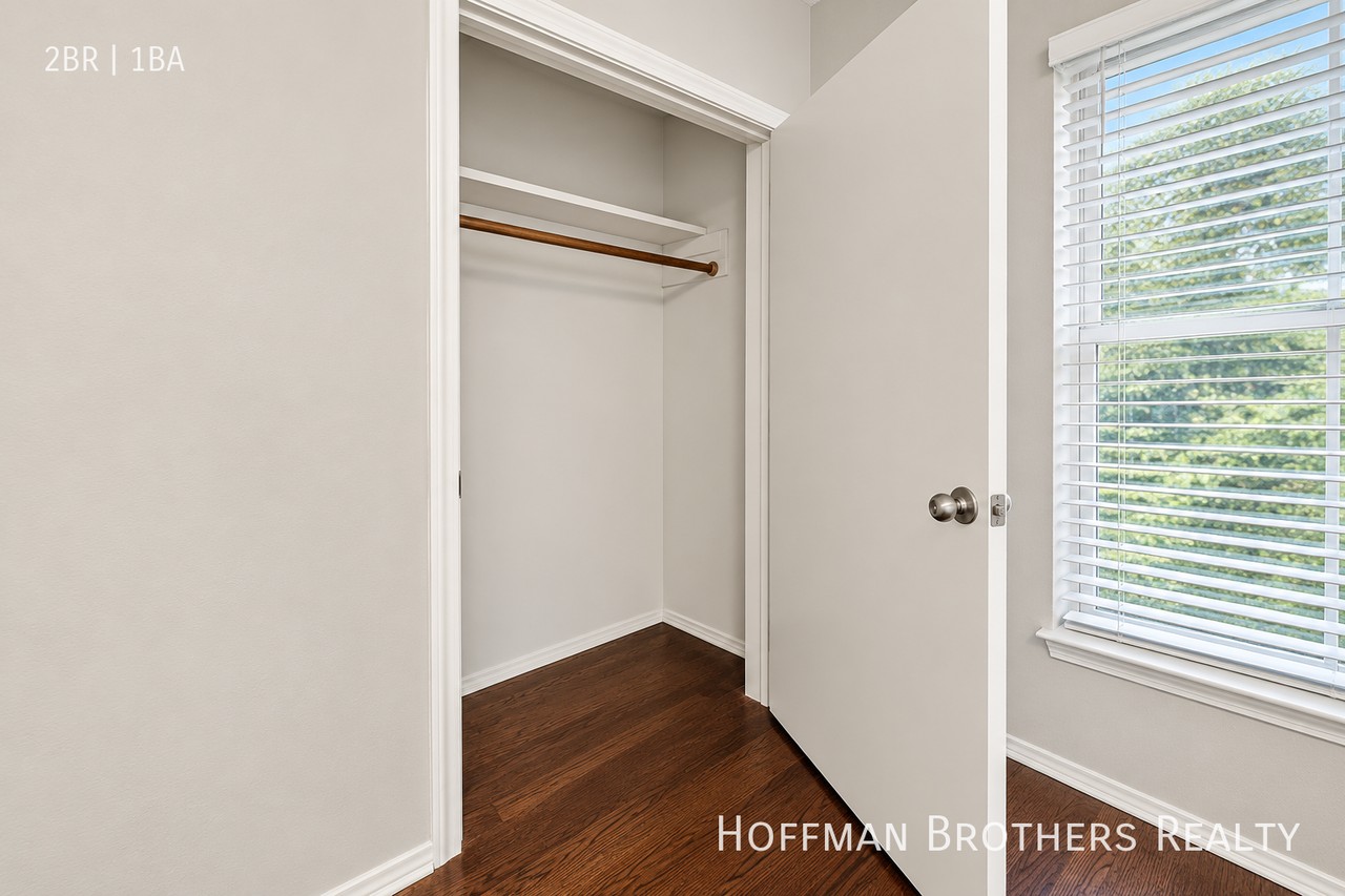 5961 Cahuenga Blvd #C - Photo 4 of 11