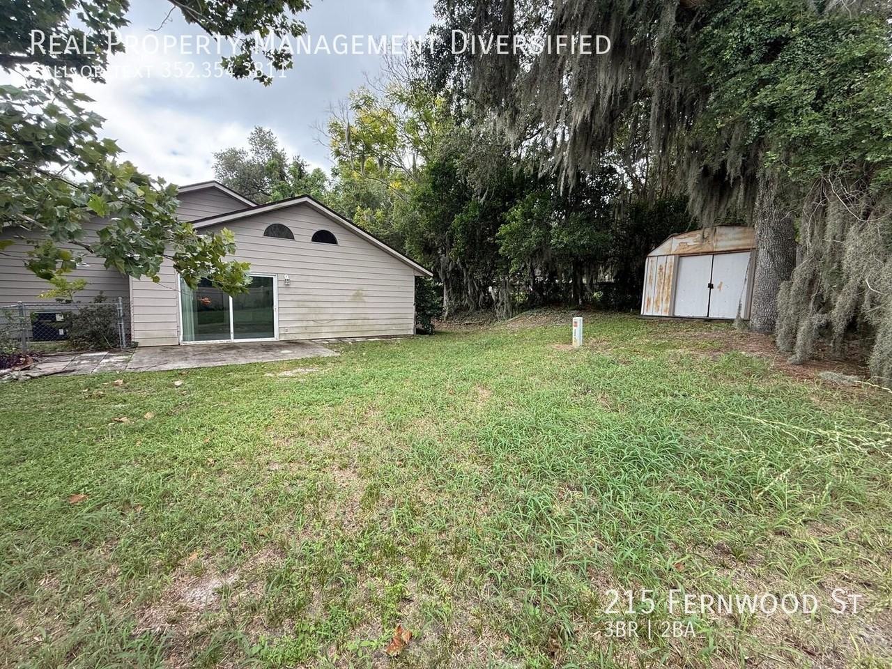 215 Fernwood St - Photo 2 of 18