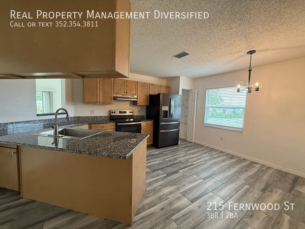 215 Fernwood St - Photo 6 of 18