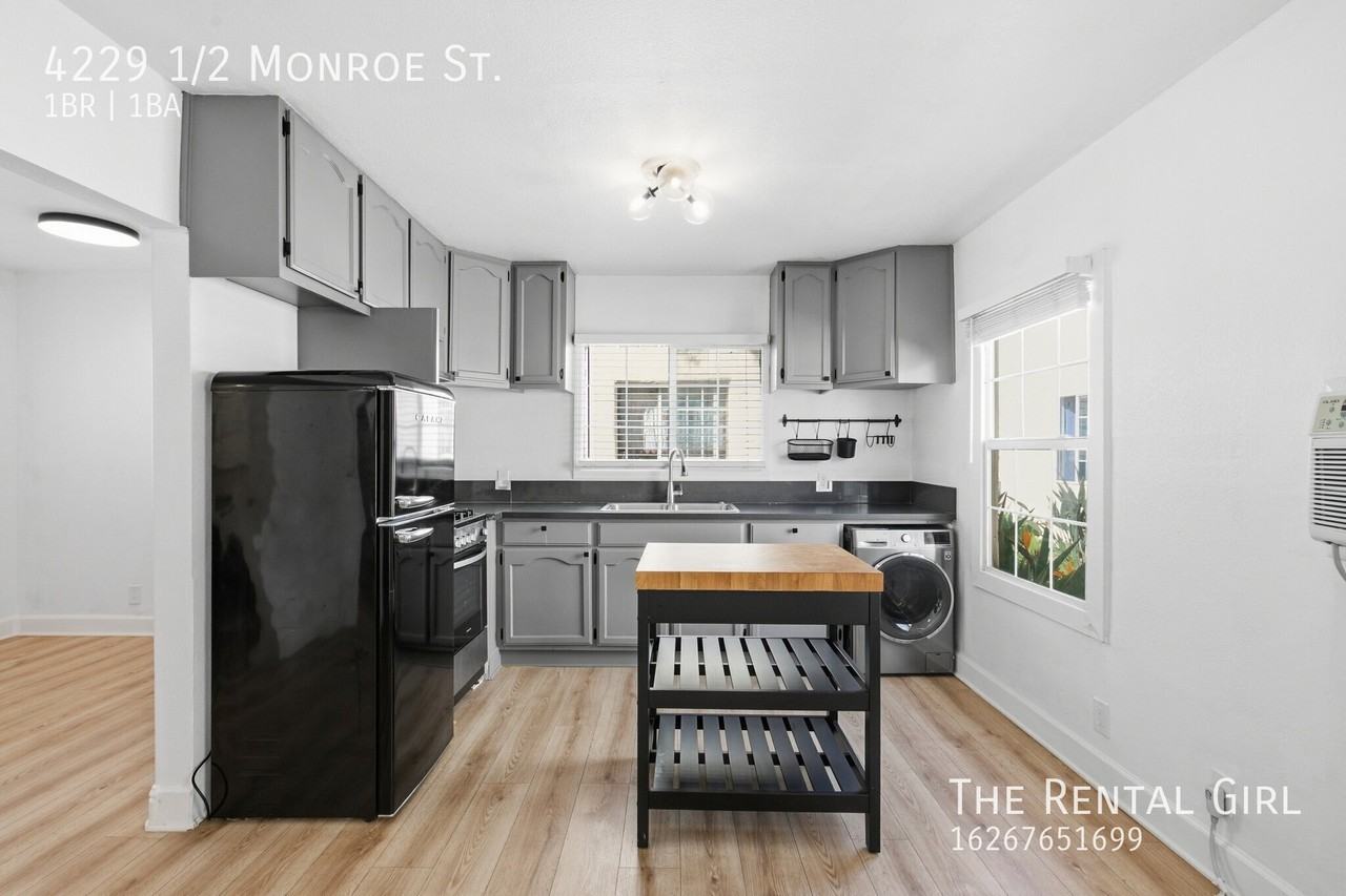 4229 1/2 Monroe St - Photo 2 of 13