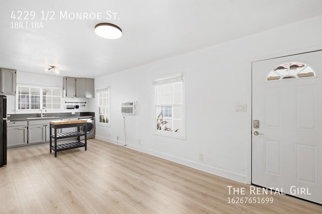 4229 1/2 Monroe St - Photo 5 of 13