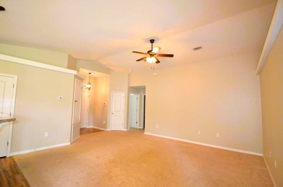 8197 Sierra St - Photo 2 of 14