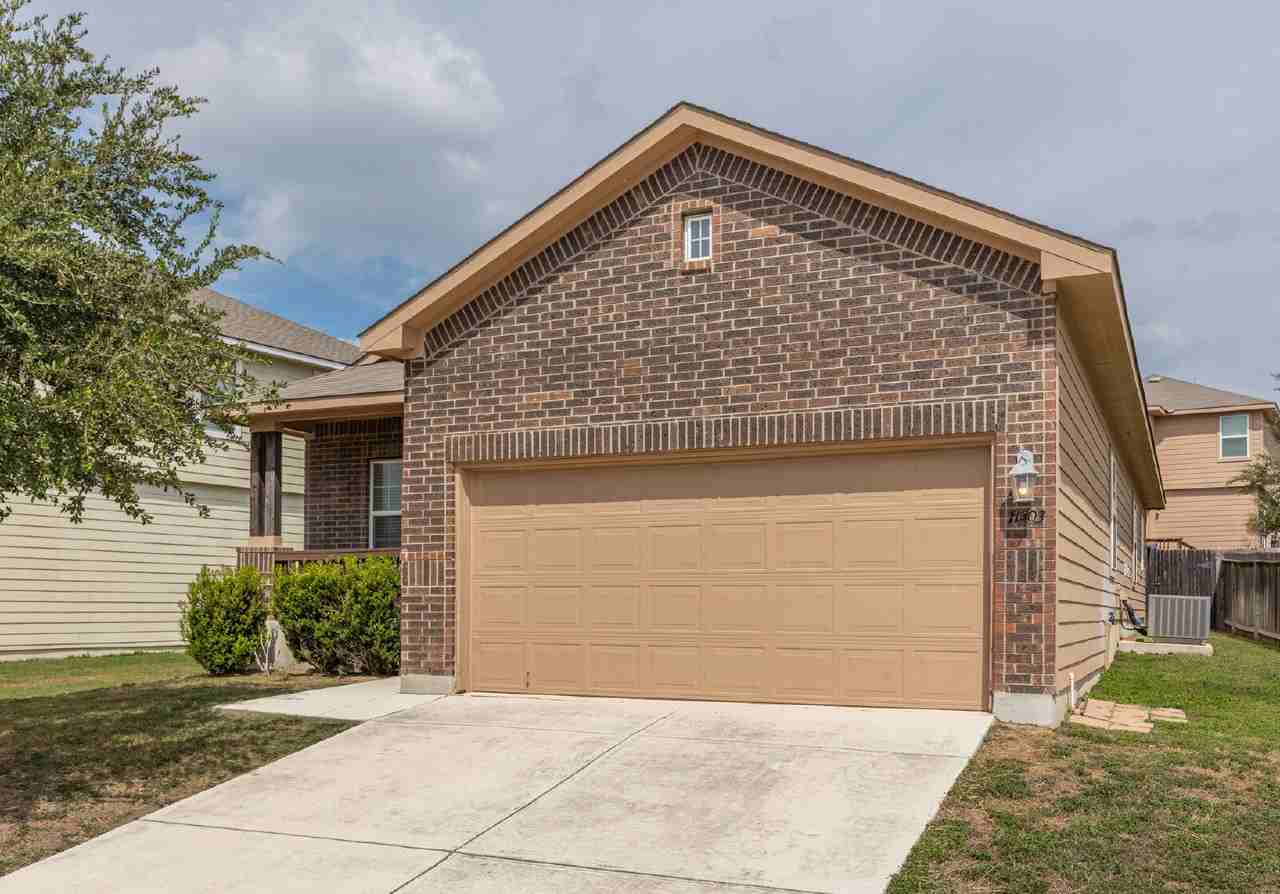 11403 Dodson Trl - Photo 2 of 33
