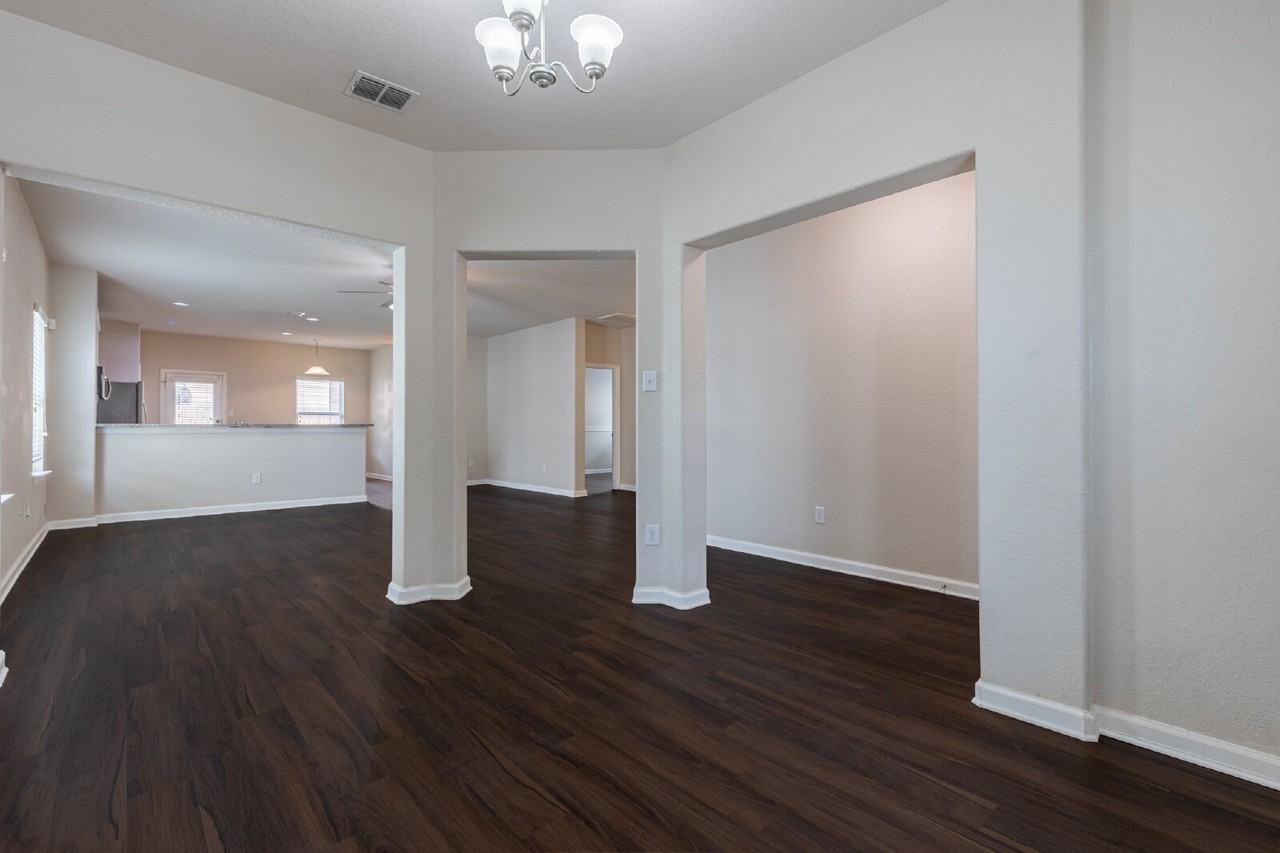 11403 Dodson Trl - Photo 7 of 33