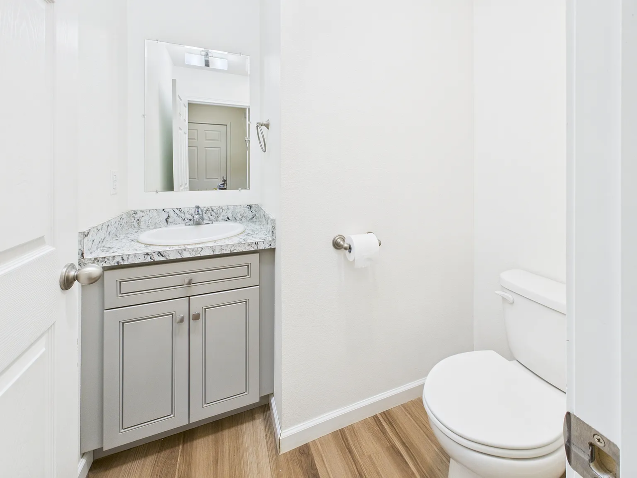 3903 Tanada Rd - Photo 5 of 28