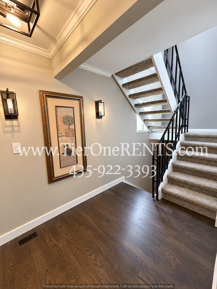 1310 S 200 W - Photo 2 of 20