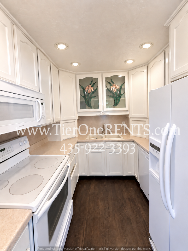 1310 S 200 W - Photo 7 of 20