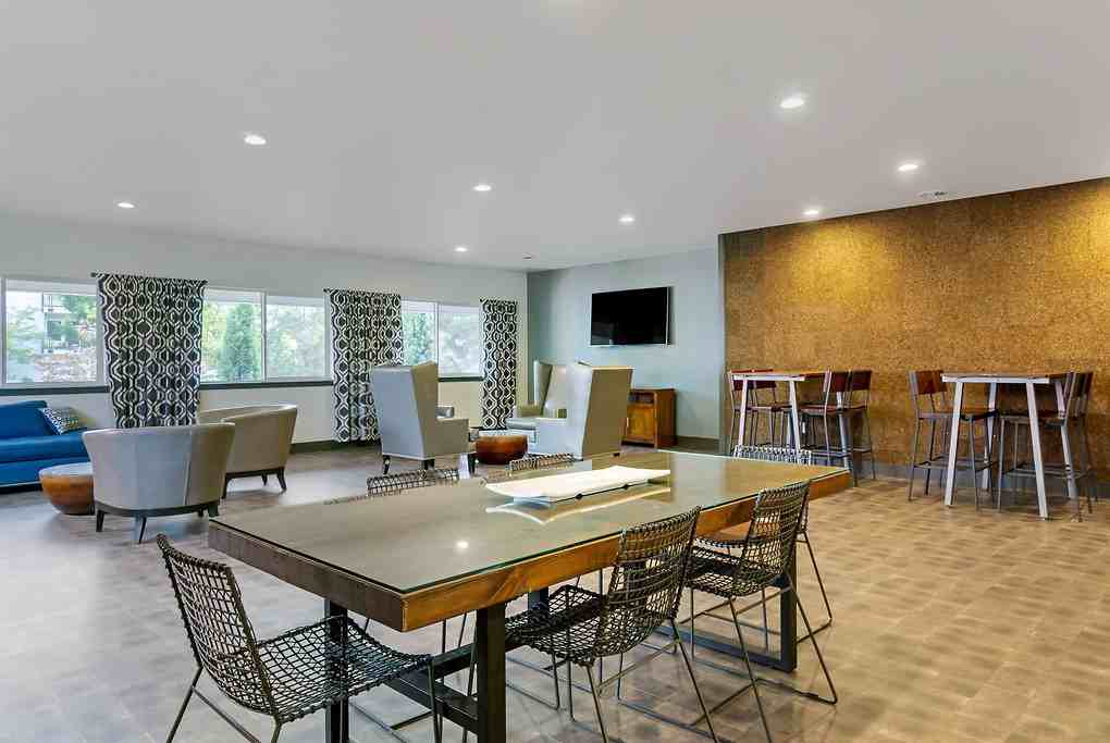 Woodland Commons - Photo 5 of 40