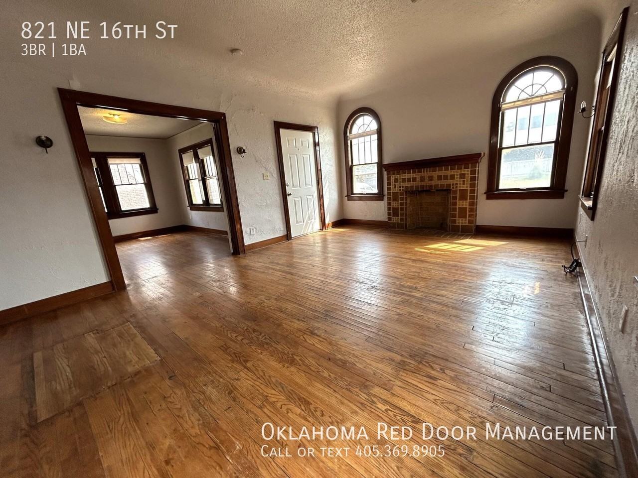 821 Ne 16th St - Photo 2 of 11