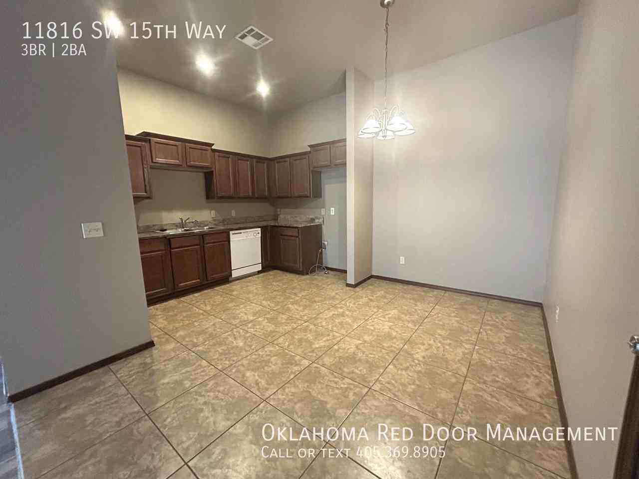 11816 Sw 15th Way - Photo 3 of 11