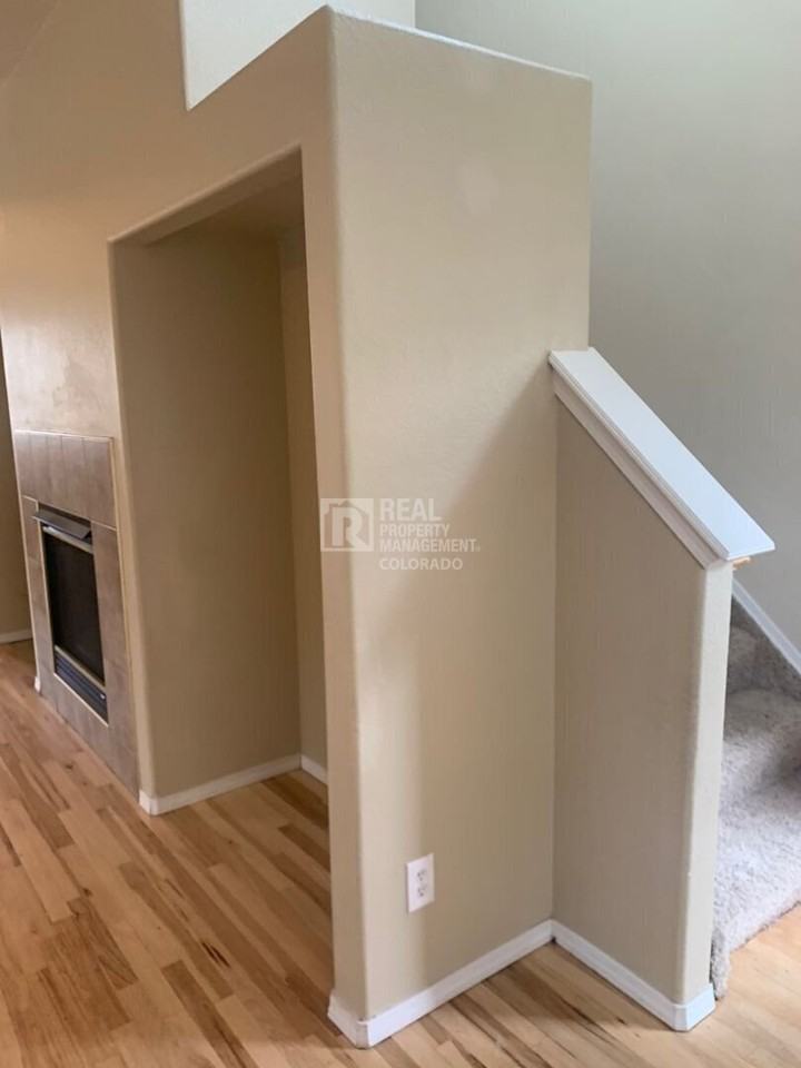240 Avocet Loop - Photo 2 of 23