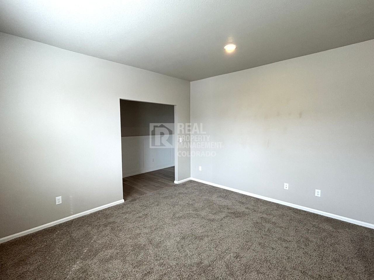 13470 Valley Peak Dr - Photo 6 of 24