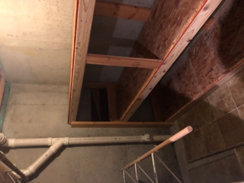 9835 N Lewis Ave - Photo 3 of 12