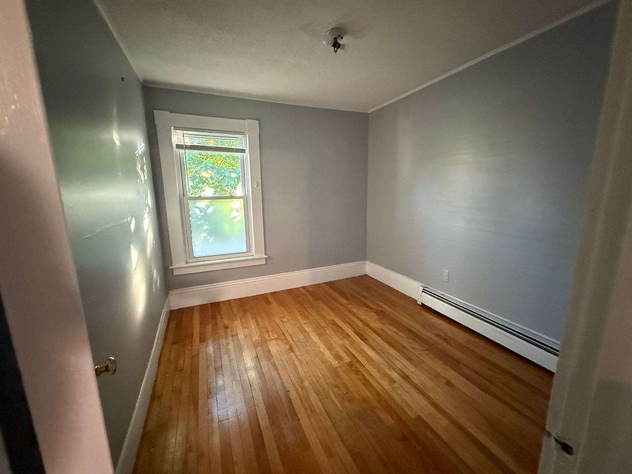 96 E Broadway #B - Photo 5 of 12