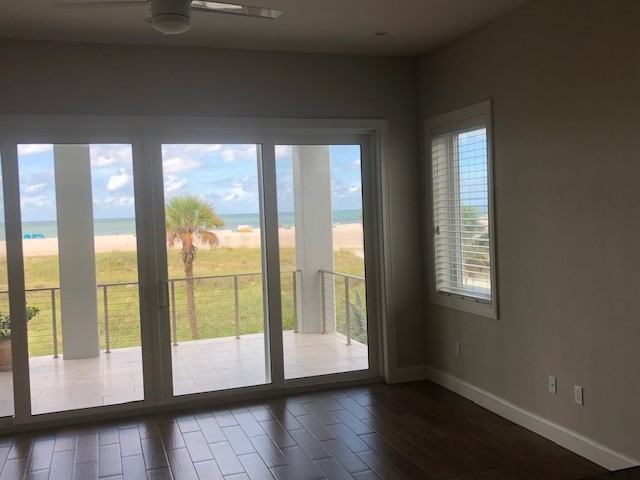10348 Gulf Blvd - Photo 5 of 24