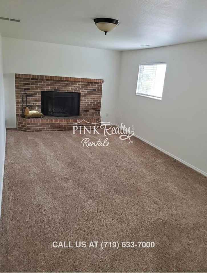 6502 Lange Dr - Photo 5 of 11