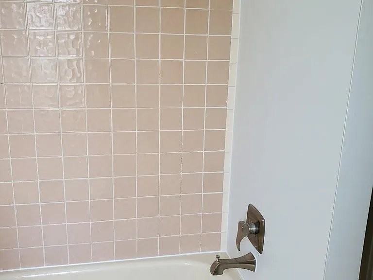 5478 Hamilton Ave - Photo 2 of 20