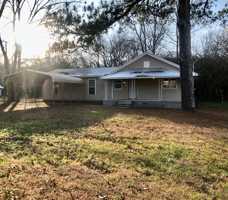 featured image of 3516 Truman Ave