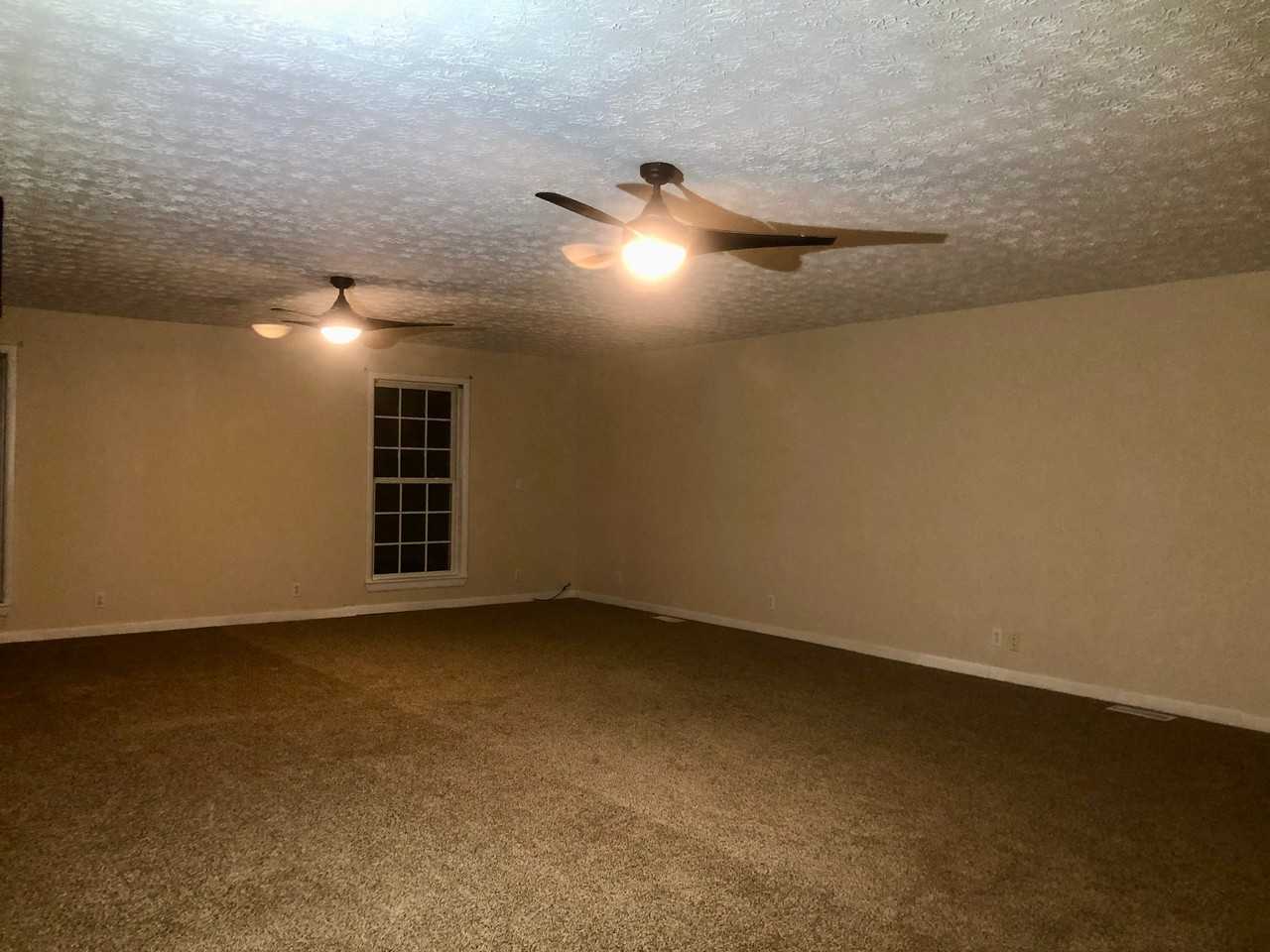 3516 Truman Ave - Photo 5 of 9