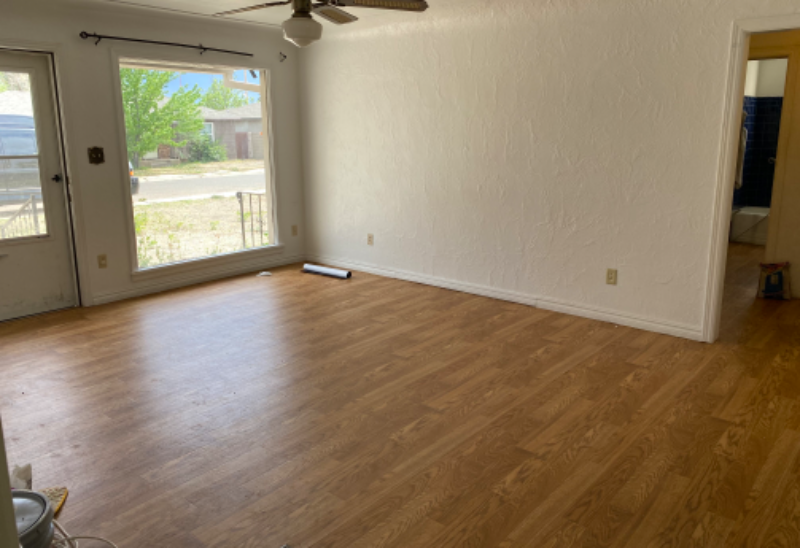 116 Mesa Ave - Photo 2 of 8
