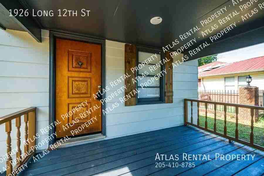 1926 Long 12th St - Photo 3 of 16