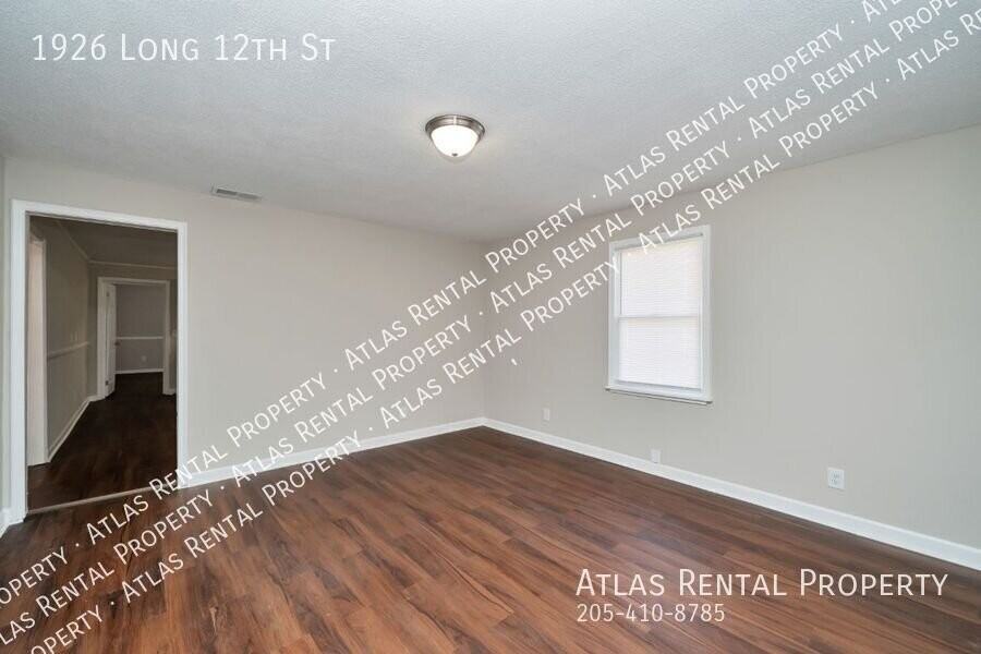1926 Long 12th St - Photo 7 of 16