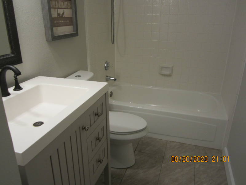 928 Meadowlark Dr - Photo 6 of 10